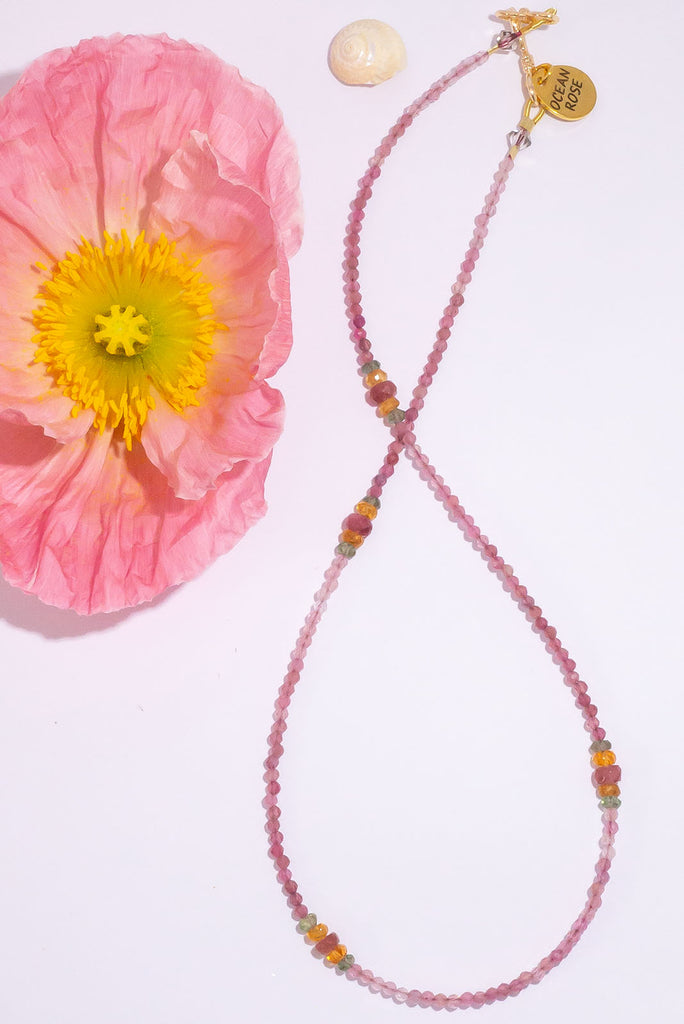 Our delicate Necklace Gemstone Blushing Blooms is inspired by the beautiful colours of Spring.