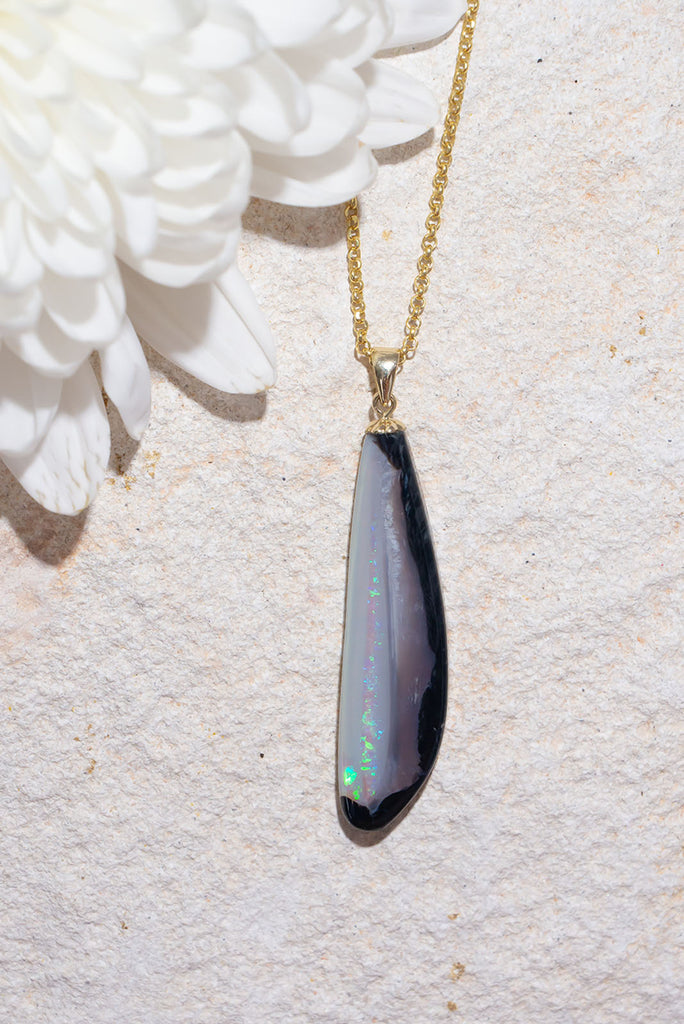 Reminiscent of a sparkling dragonfly wing this stunning new opal from Noosa Studio Opals is a very special piece.